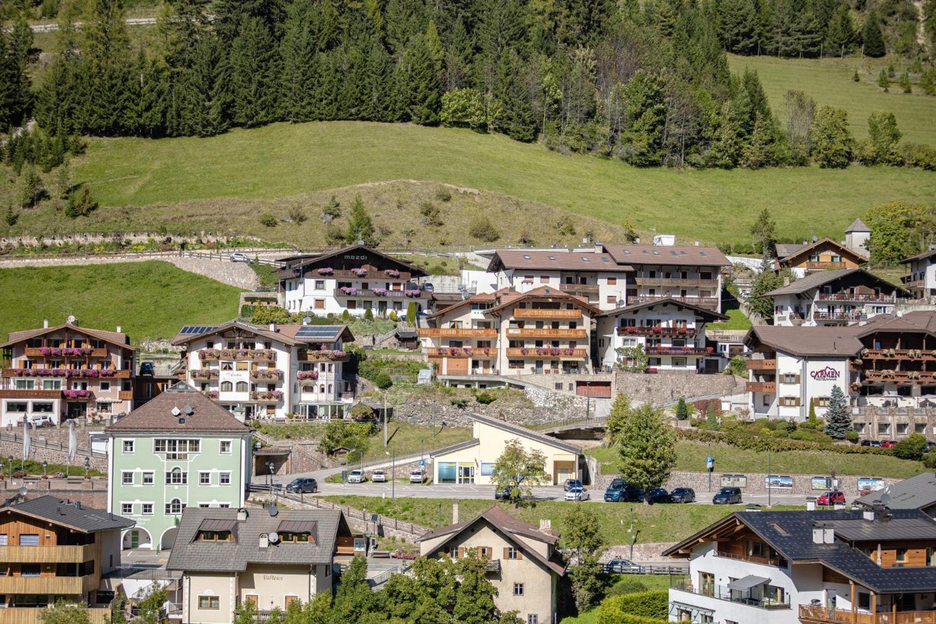 Apartments Soval Santa Cristina Val Gardena Exteriör bild